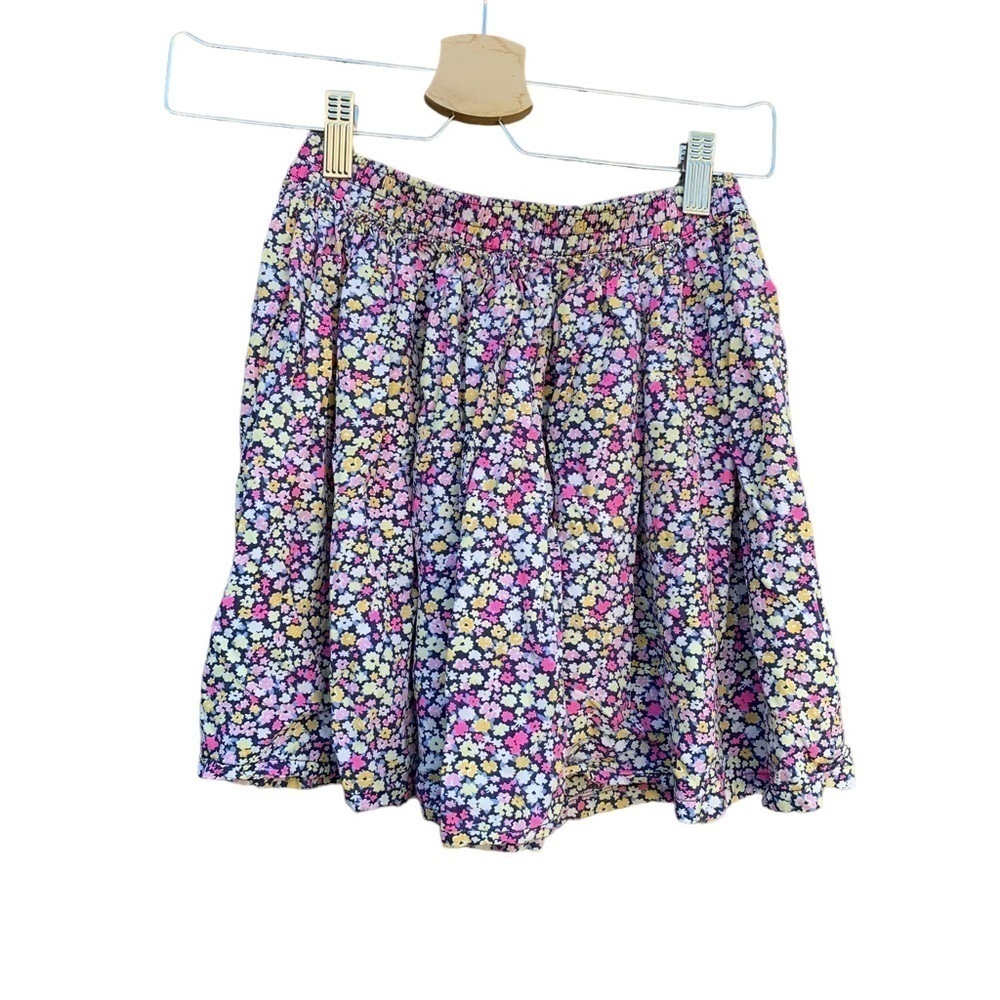 girls size 10/12 flowy floral skirt